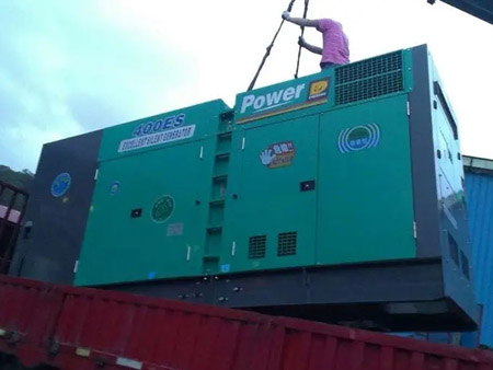 三门峡柴油发电机组转速不稳定时，如何对发动机进行维护？