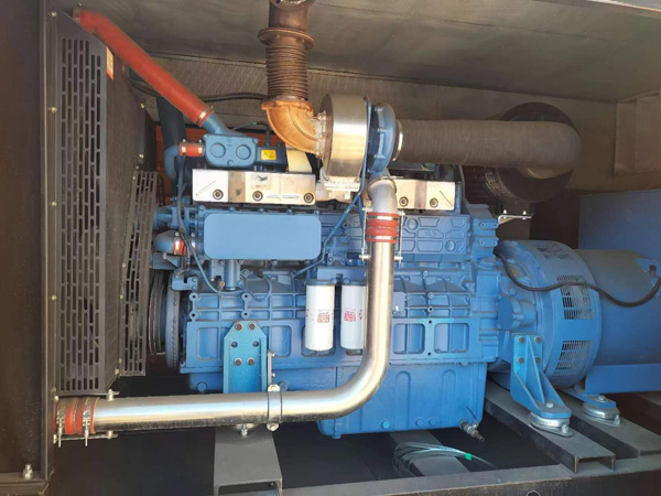 三门峡燃油消耗率与进气温度的具体关系是什么？