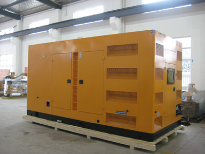 三门峡不同类型的发电机组在冬季保养时的注意事项有何差异？